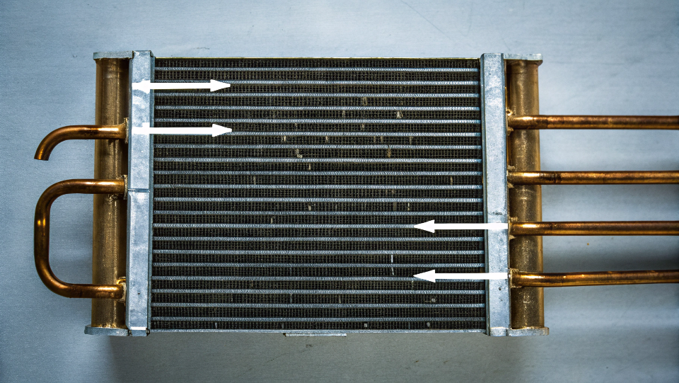 A simple diagram showing the vapor compression refrigeration cycle
